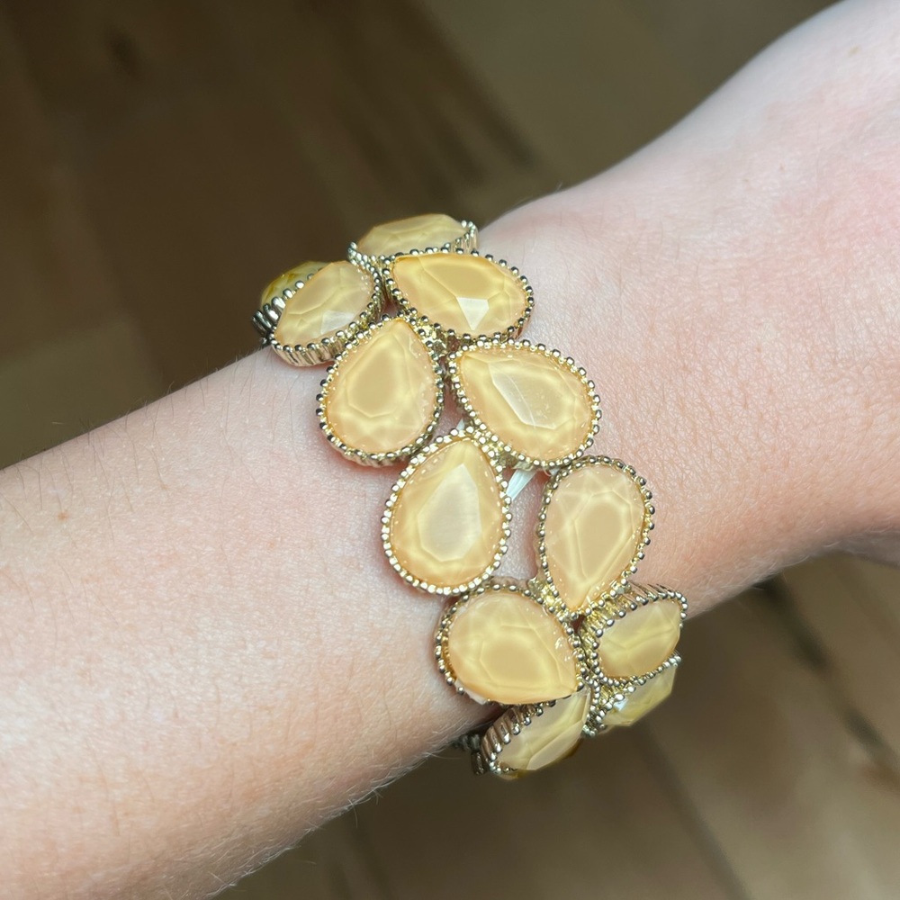 Yellow Teardrop Bracelet